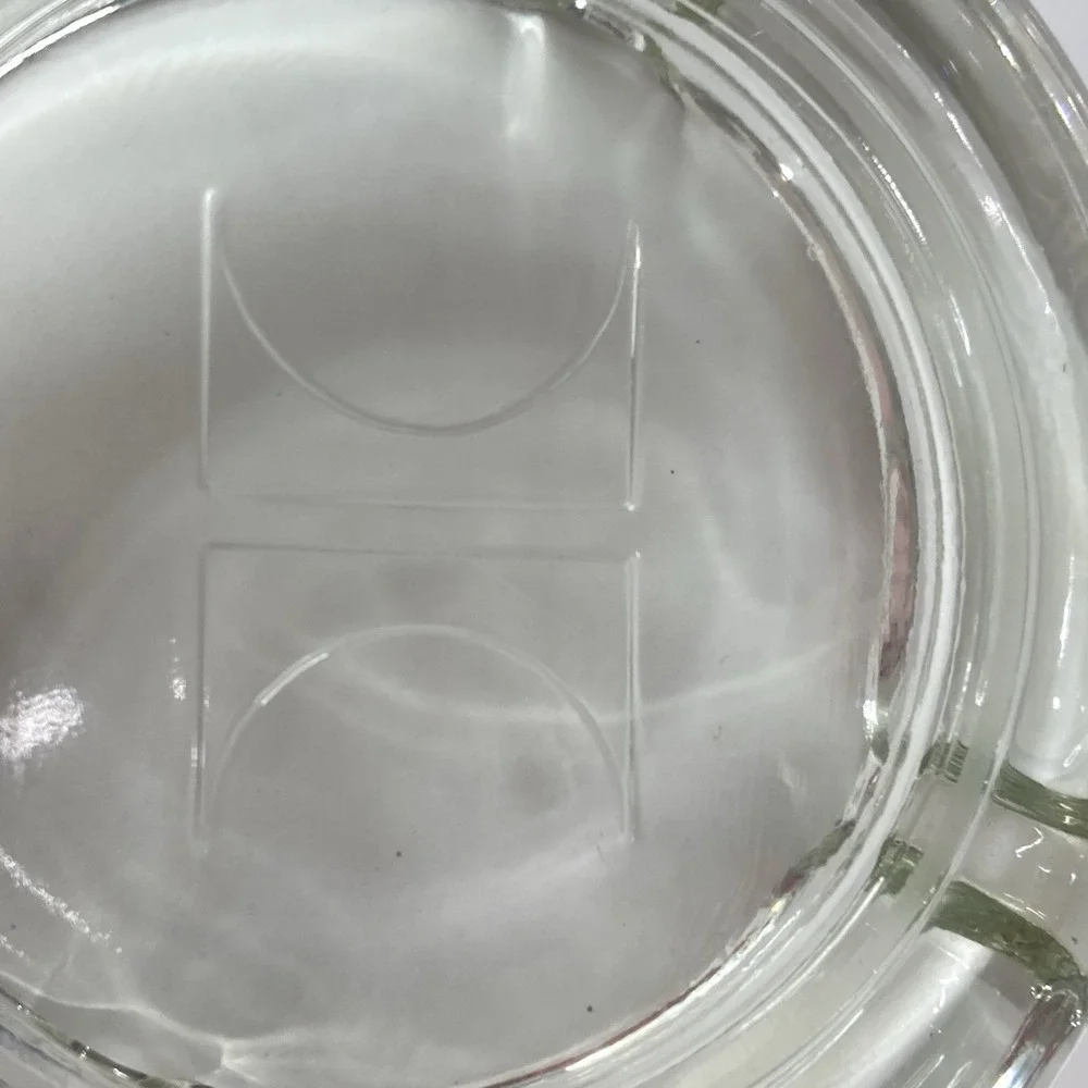 Hilton Hotel Heavy Glass Ashtray ‎ 4.5
